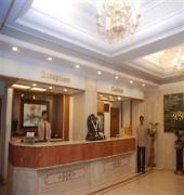 Отель Victor Palace Колхапур Экстерьер фото